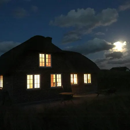 Thatched House In The First Row By The North Sea * Ulfborg